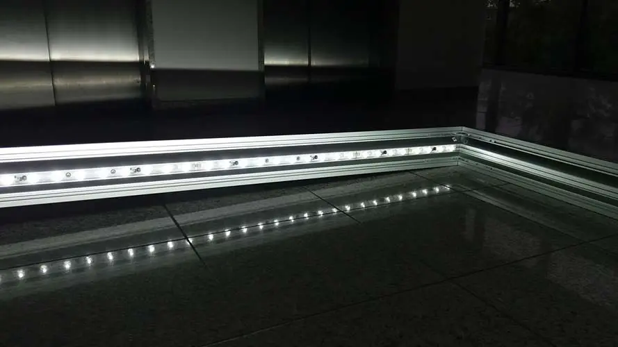 Leuchtdisplays "BigFrame Lightbox" inkl.Druck