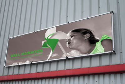 Wall Monsoon (Outdoor-Banner-Systeme)
