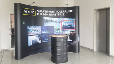 Faltdisplay-System "Cool Budget" inkl. Tonne und Leuchten