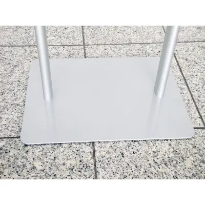 Infoständer "Zweibeinig"