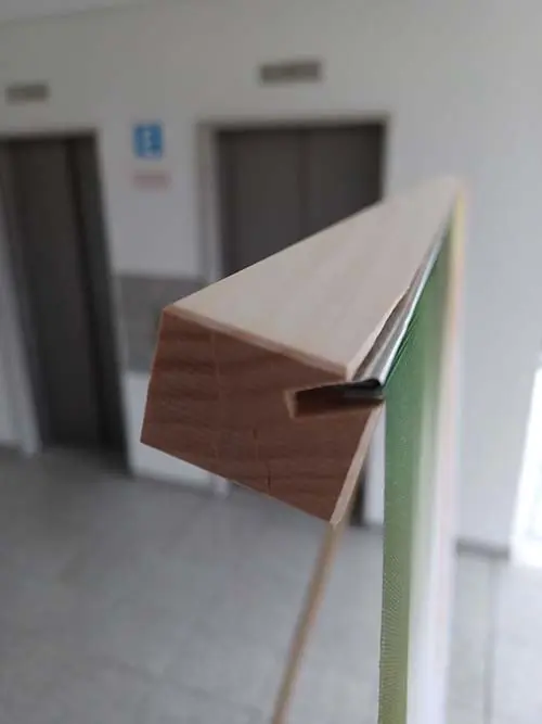 Befestigungen des Ecostands (Holzbanner "Eco Stand" inkl. Druck)