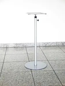 Infoständer "Teleskopisch"