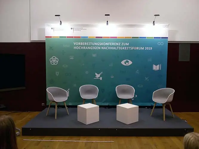 hohe Banner-Wand "StageXXL"