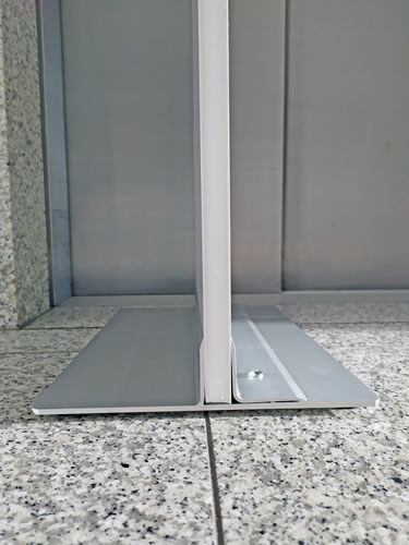 Leichter Plexiglas- oder PVC-Halter "Panel Base"  