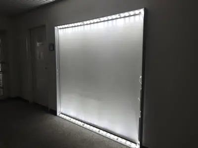 "LED Wandrahmen 75mm" inkl. Druck