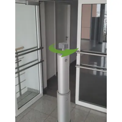 die Befestigung wird abgedreht (Wind Dancer )