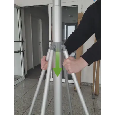 Die Beine werden angebaut und ausgefahren (Wind Dancer )