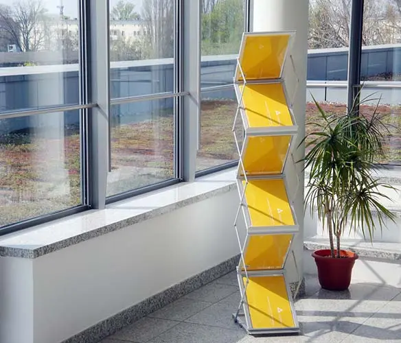 Prospektständer "Zed-Up Lite" DIN A4